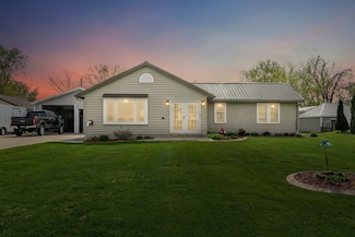N2480 Rock River Rd, Fort Atkinson, WI 53538