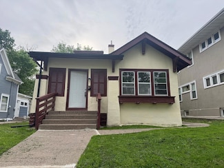 914 Russell Ave N, Minneapolis, MN 55411