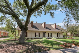 631 W Woodruff Dr, Baton Rouge, LA 70808