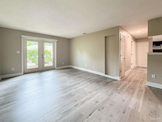 500 N Crow Rd Unit B, Pensacola, FL 32506