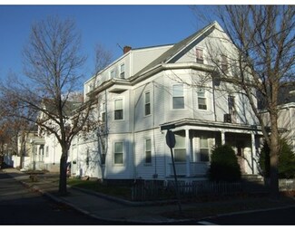 22 Gardner St, Salem, MA 01970