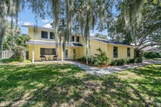1070 Shady Ln, Merritt Island, FL 32952