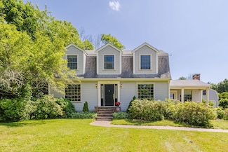 23 Poquanticut Ave, North Easton, MA 02356