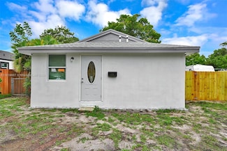 127 NE 8th St, Pompano Beach, FL 33060
