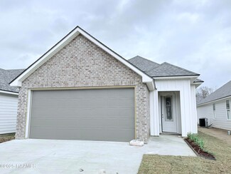 211 Berchman Oaks Dr, Lafayette, LA 70506