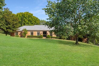 1226 Carl Seyfert Memorial Dr, Brentwood, TN 37027