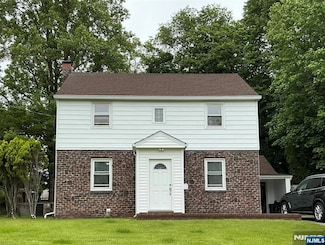 407 Demarest Ave, Closter, NJ 07624