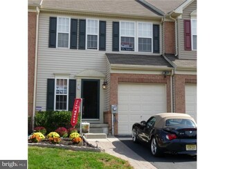 17 Peppermint Dr, Lumberton, NJ 08048