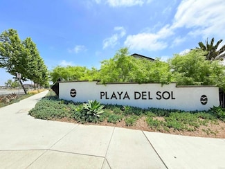 5211 Beachfront Cove Unit 12, San Diego, CA 92154