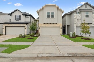 2922 Park Hill Ln, Stafford, TX 77477