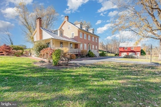 10 Hull Dr, East Berlin, PA 17316