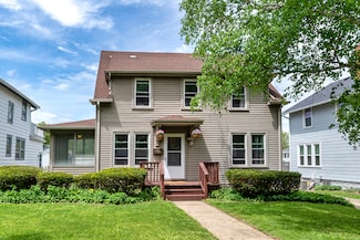 316 S East Ave, Waukesha, WI 53186