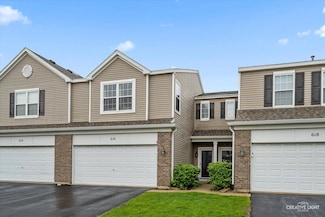 616 Springbrook Trail N, Oswego, IL 60543