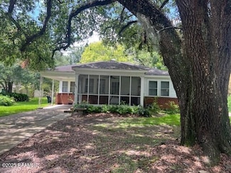 526 & 524 E Main St, New Iberia, LA 70560