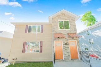 31 Cunard Ave, Staten Island, NY 10304