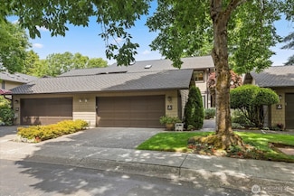 11812 Stendall Dr N, Seattle, WA 98133