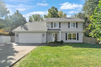 1701 W 138th St, Burnsville, MN 55337