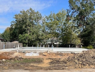 9204 Riggs St, Beaumont, TX 77707