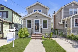 218-31 110th Ave, Jamaica, NY 11429