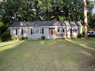 404 Cairo Rd, Camilla, GA 31730