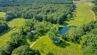 38569 Canelos Farm Rd, Truxton, MO 63381