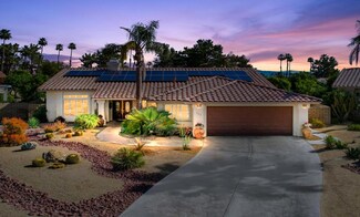 132 Courtside Dr, Palm Desert, CA 92260