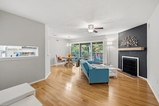 1001 Autumn Woods Ln Unit 111, Virginia Beach, VA 23454