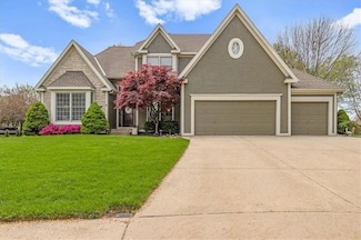 13906 Parkhill St, Overland Park, KS 66221