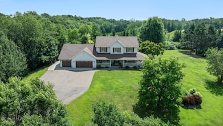 22973 Woodland Rd, Lakeville, MN 55044