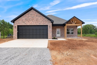 11208 Peters Rd, Cabot, AR 72023