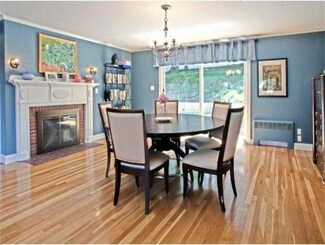 23 Ellis Farm Ln, Melrose, MA 02176