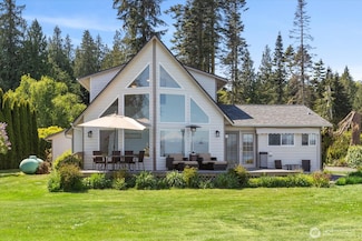 2597 SE Camano Dr, Camano Island, WA 98282