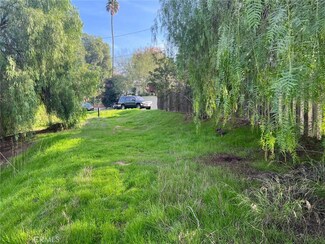 4382 Alta Vista Dr, Riverside, CA 92506