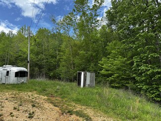 910 Warren Hollow Rd, Clifton, TN 38425