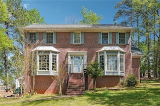 1366 Maple Ridge Dr, Suwanee, GA 30024