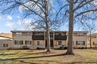 128 Shadalane Walk Unit B, Ballwin, MO 63011