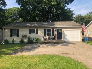 756 Hamilton St, Vicksburg, MI 49097