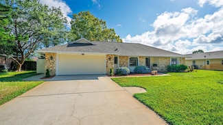 806 Black Duck Dr, Port Orange, FL 32127