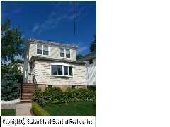 933 Richmond Rd, Staten Island, NY 10304