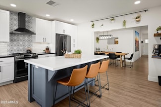 1027 W Peralta Ave, Mesa, AZ 85210