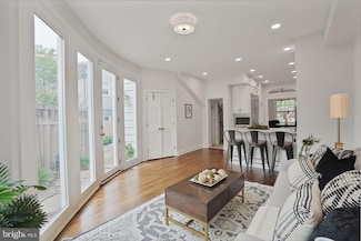5431 32nd St NW, Washington, DC 20015