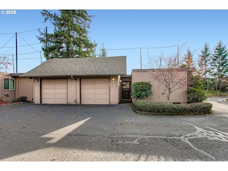 7968 SW Scholls Ferry Rd Unit 24, Beaverton, OR 97008