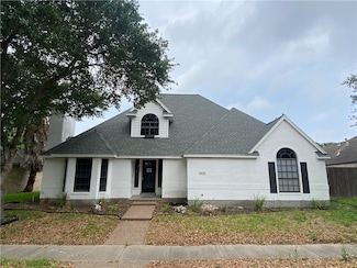 7429 Lake Maggorie Dr, Corpus Christi, TX 78413