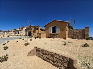 6713 Solera Dr, Palmdale, CA 93551