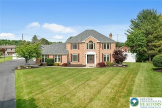 4400 Ascot Cir, Allentown, PA 18103