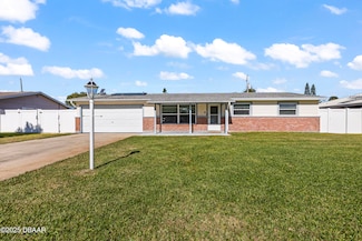 536 Peacock Rd, Daytona Beach, FL 32117
