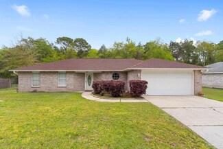 7105 Baysprings Dr, Pensacola, FL 32506