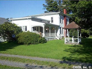 11922 Watkins Rd, Cato, NY 13033