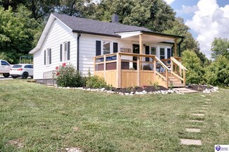 1342 Blackjack Rd, Radcliff, KY 40160