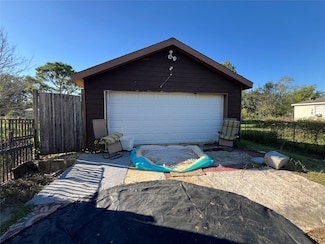 12210 Colston Rd, Santa Fe, TX 77510